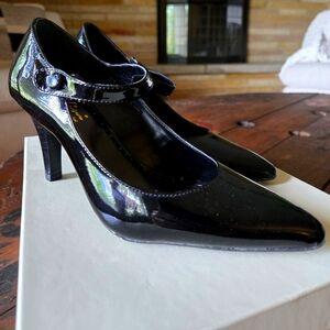 Sudini Black Patent Heels NWT